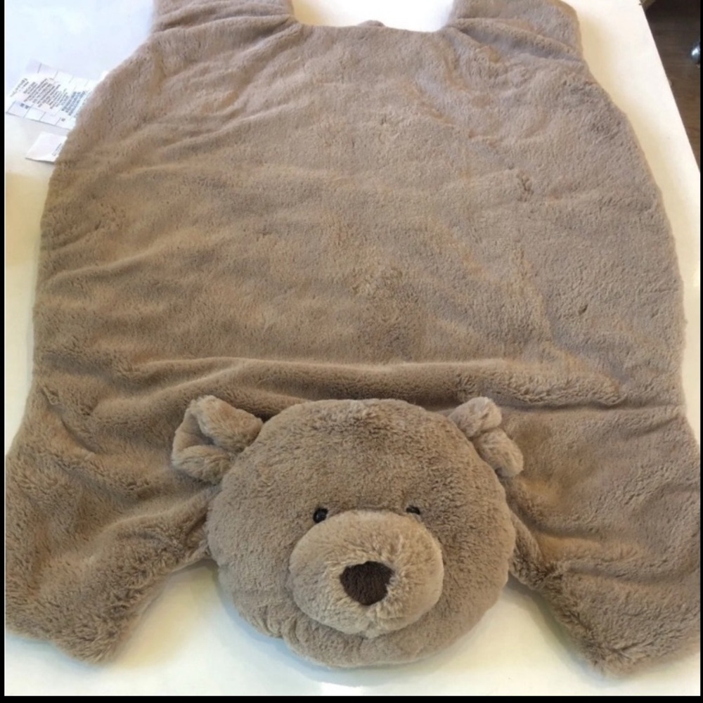 Pottery Barn Kids Cozy Bear Mat in Tan FINAL PRICE NO FURTHER DEDUCTIONS